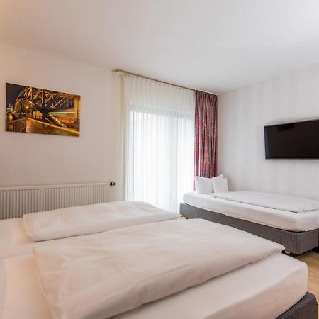 Hotel & Wirtshaus Hansen Μπέργκις Γκλάντμπαχ Εξωτερικό φωτογραφία