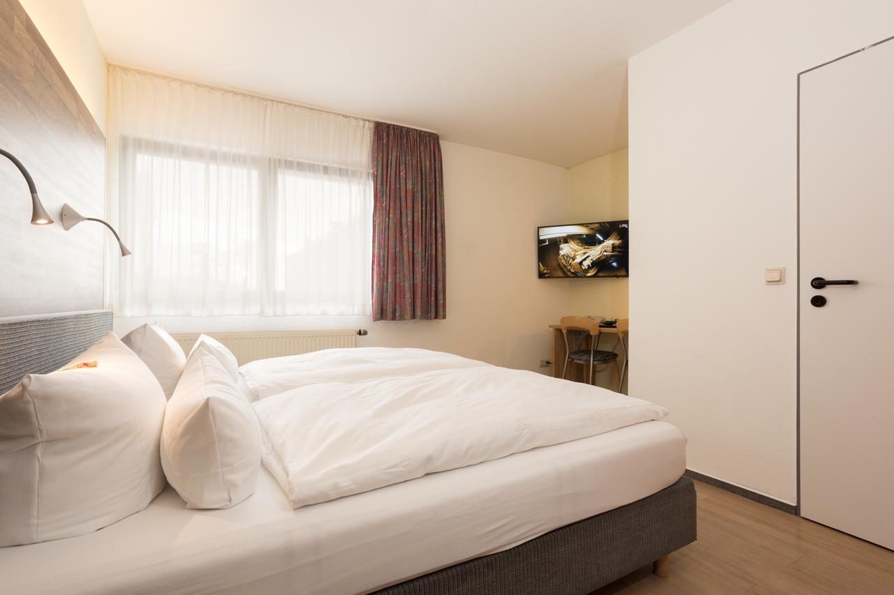 Hotel & Wirtshaus Hansen Μπέργκις Γκλάντμπαχ Εξωτερικό φωτογραφία